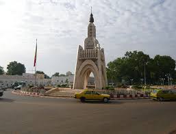 Meeting du vendredi: vers un nouveau face-à-face entre pro et anti-transition
